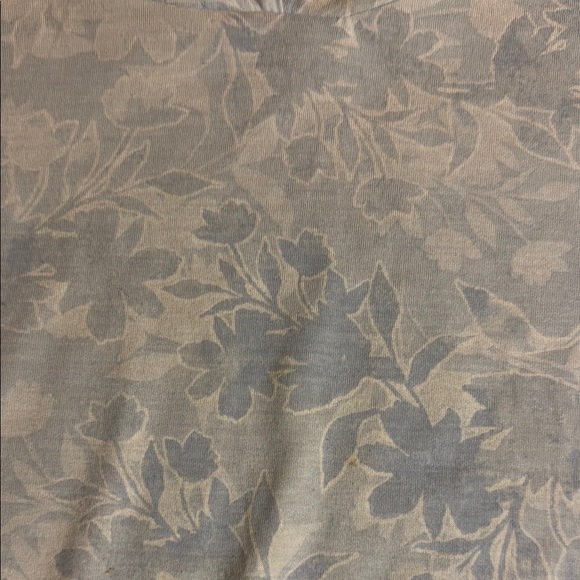 Floral Patterned Hoodie - Picture 2 of 4